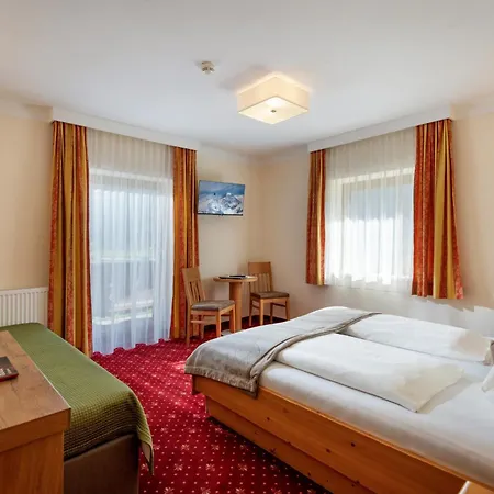 Hotel Garni Birkenhof Mayrhofen Exterior photo